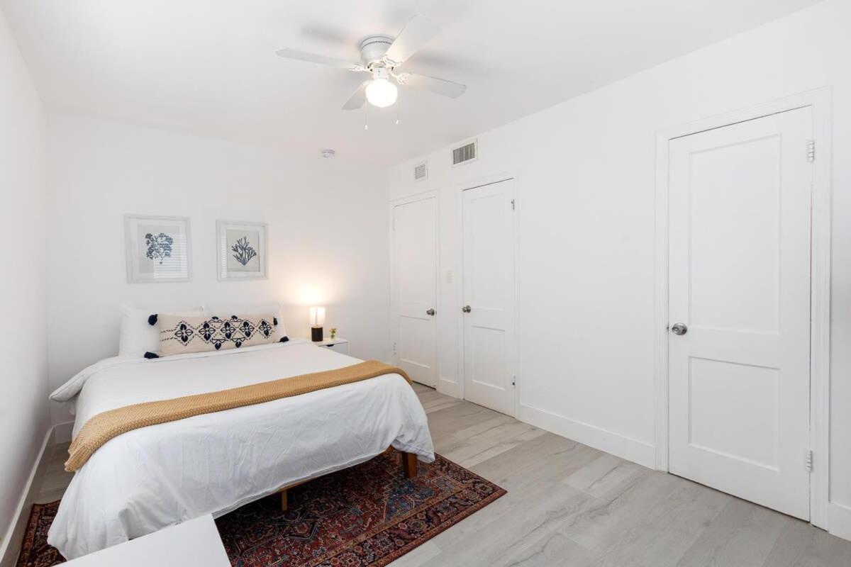 פורט לודרדייל Charming 2 Bedroom Apartment In Victoria Park מראה חיצוני תמונה