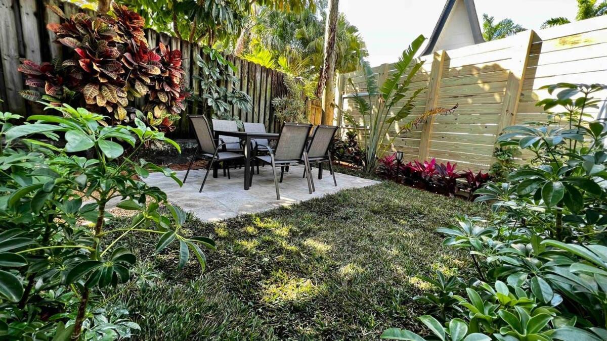 פורט לודרדייל Charming 2 Bedroom Apartment In Victoria Park מראה חיצוני תמונה